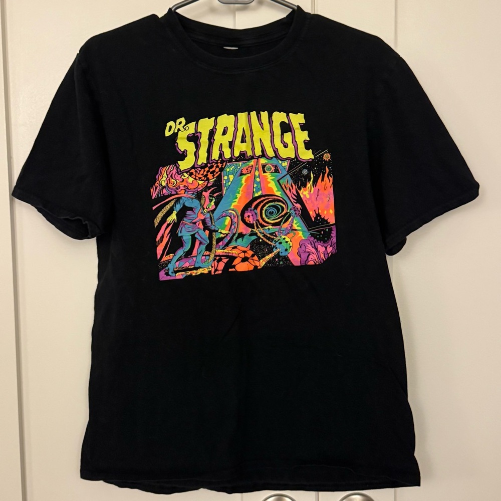 Dr. Strange Marvel Comics Graphic T-Shirt! Unisex - medium
